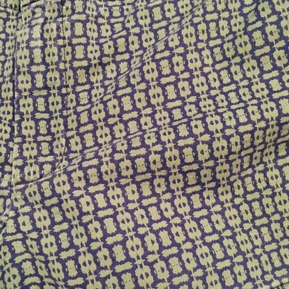 GAP
SUMMER SHORT Geo Print Fabric - Picture 3 of 7
